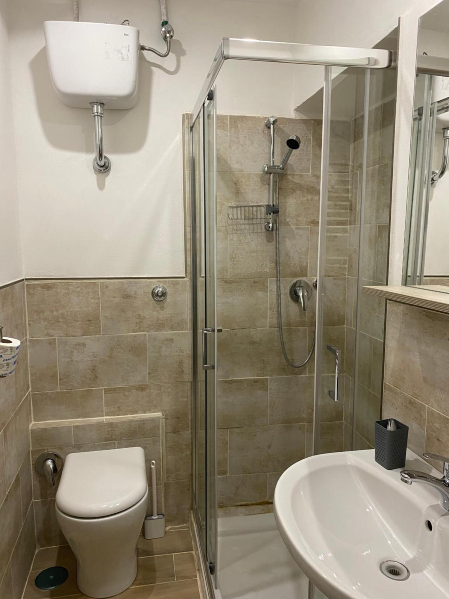 Eureka Rooms Рим Екстериор снимка